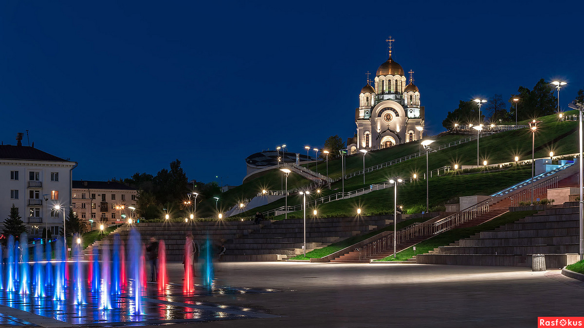 Наружное электроосвещение в рамках благоустройства Сквера Площади Славы в городском округе Самара перед мундиалем Наружное электроосвещение в рамках благоустройства Сквера Площади Славы в городском округе Самара перед мундиалем
